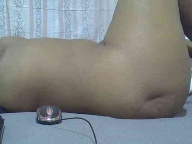 Ebonymaya webcam