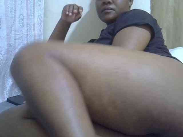 Ebonymaya webcam