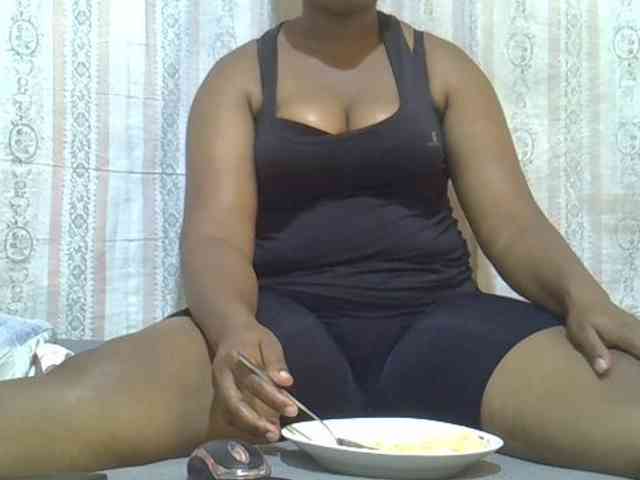 Ebonymaya webcam