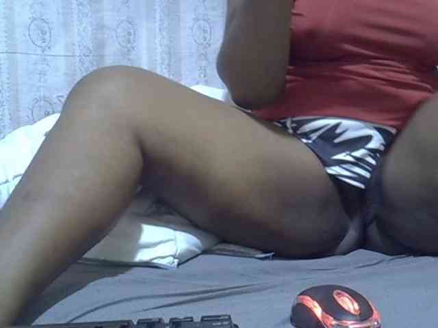 Ebonymaya webcam