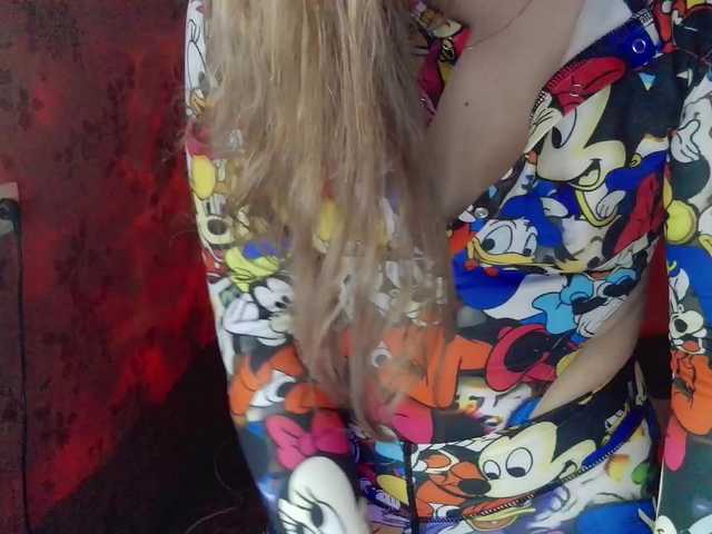 Marusenka Live Cam on BongaCams