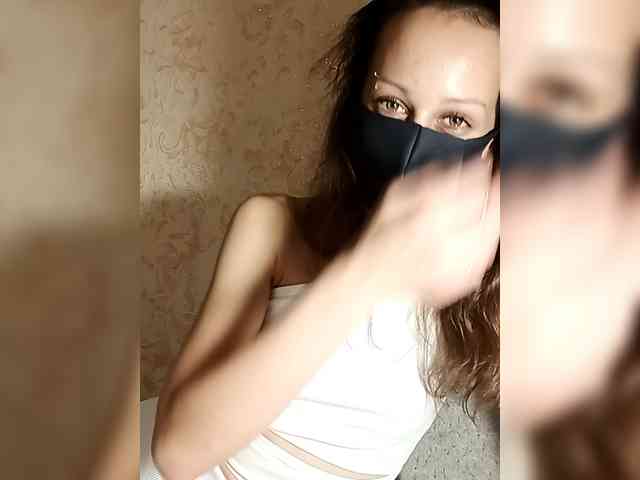 CharmingCharisma... Live Webcam on BongaCams