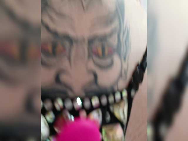 RedFox9595's BongaCams show and profile