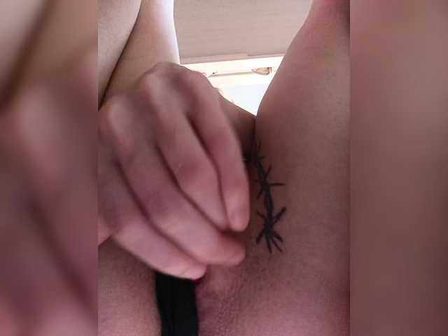 RedFox9595's BongaCams show and profile