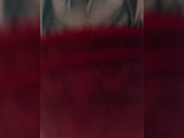 Explore RedFox9595, she wants to masturbate for you RedFox9595 from BongaCams