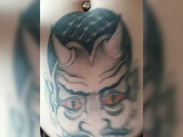 RedFox9595 — Hi! I'm a fiery vixen, and I'm a piercing fantake. Lovens from 2 TK. Tokens are only included in the general chat!