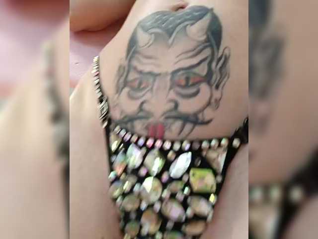 RedFox9595's BongaCams show and profile