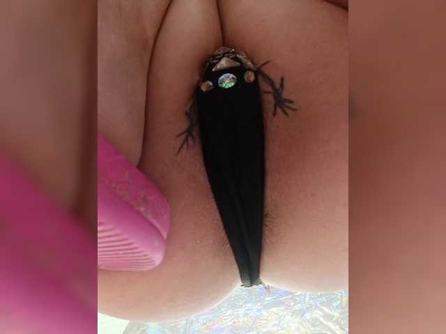 RedFox9595's BongaCams show and profile