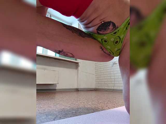 RedFox9595's BongaCams show and profile