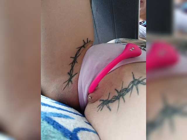 RedFox9595's BongaCams show and profile