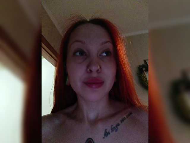 RedFox9595's BongaCams show and profile