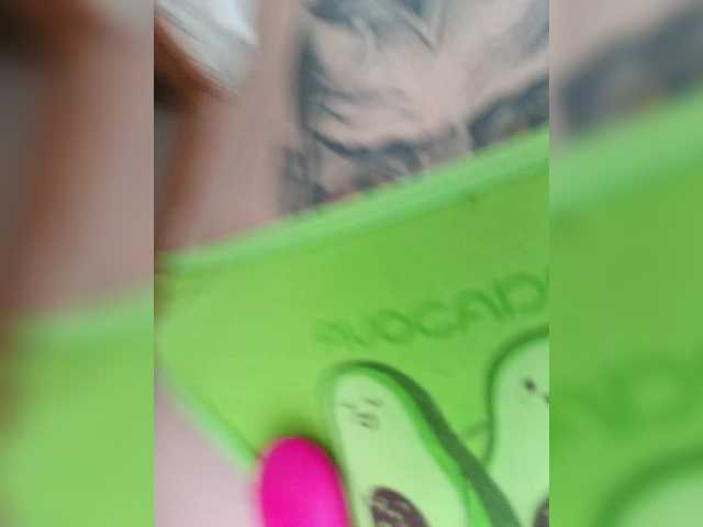 RedFox9595's BongaCams show and profile