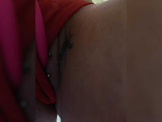 RedFox9595's BongaCams show and profile