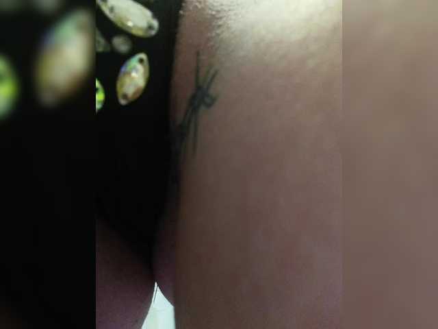 RedFox9595's BongaCams show and profile