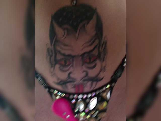 RedFox9595's BongaCams show and profile