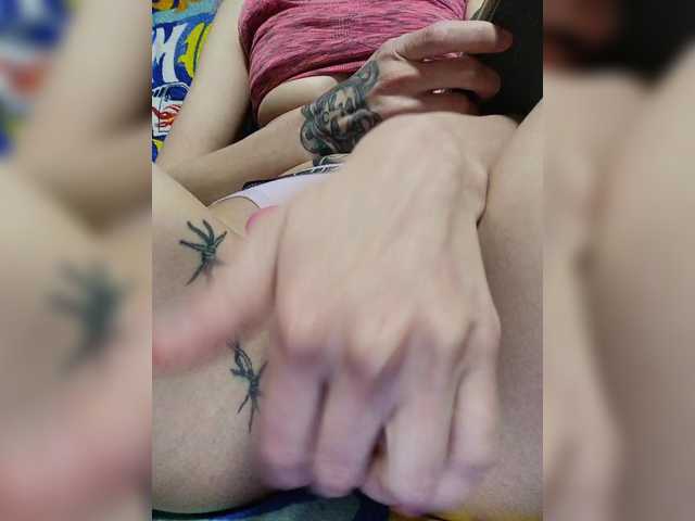 RedFox9595's BongaCams show and profile