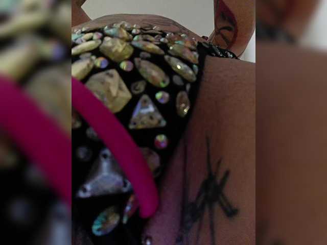 RedFox9595's BongaCams show and profile