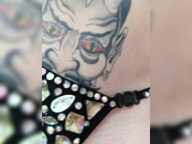 RedFox9595's BongaCams show and profile