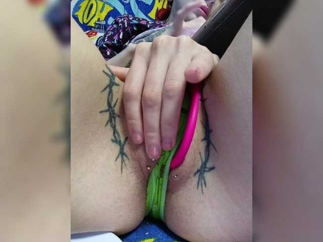 RedFox9595's BongaCams show and profile