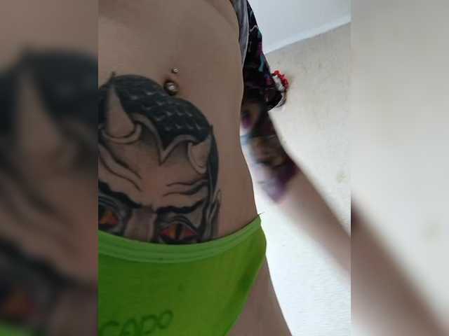 RedFox9595's BongaCams show and profile