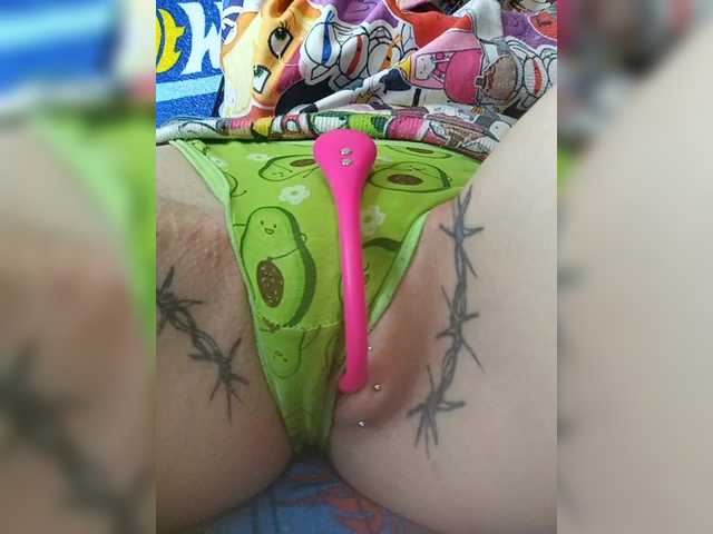 RedFox9595's BongaCams show and profile