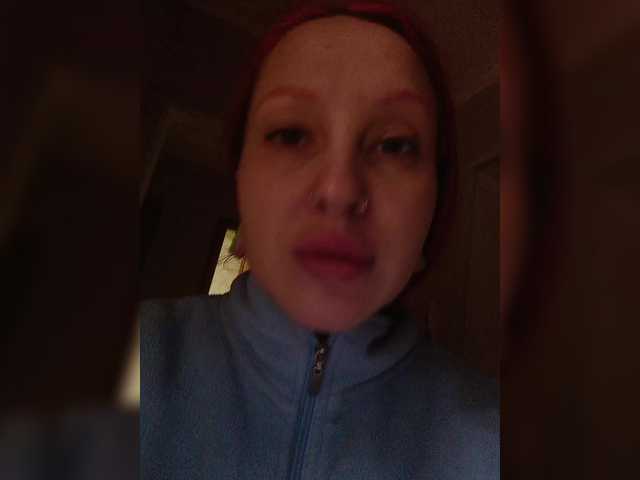 RedFox9595's BongaCams show and profile