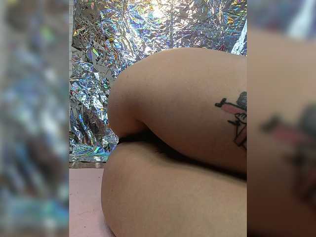 RedFox9595's BongaCams show and profile