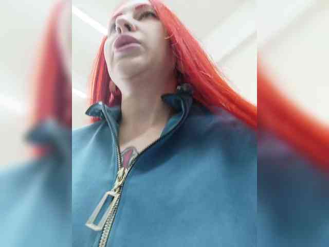 RedFox9595 Live Webcam on BongaCams