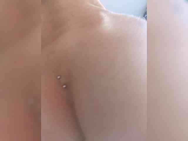 RedFox9595 webcam
