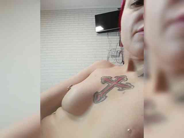 RedFox9595 webcam