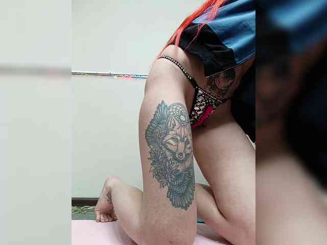 RedFox9595 Live Webcam on BongaCams