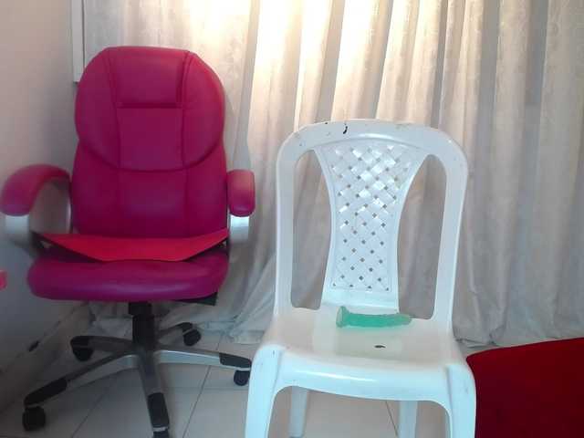 LINA-CLARK's BongaCams show and profile