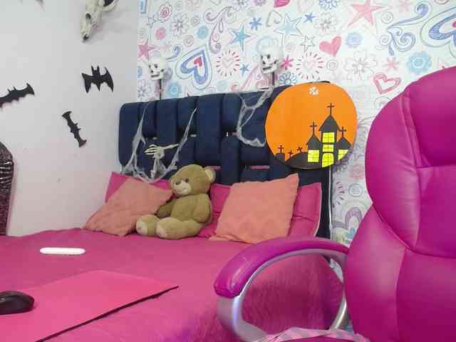 LINA-CLARK webcam