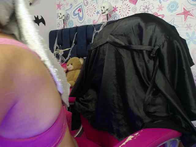 LINA-CLARK webcam