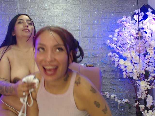  hotttgiirllesbian chat room