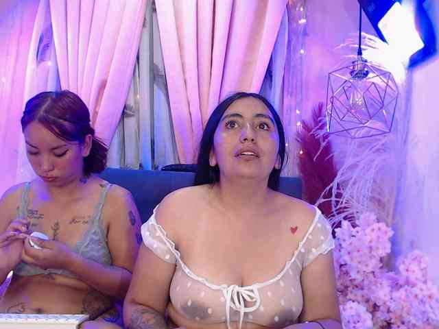 hotttgiirllesbian hotttgiirllesbian