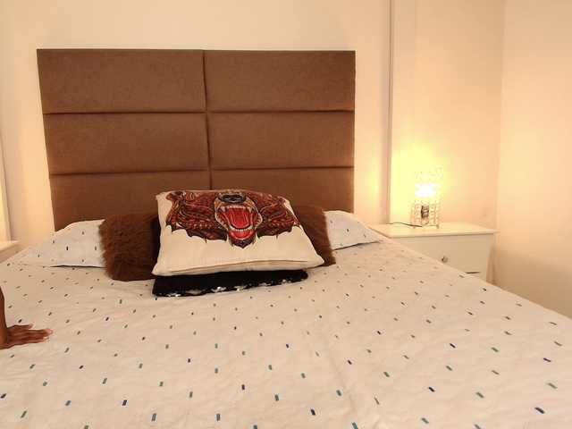 NatashaaTaylor from BongaCams is Freechat