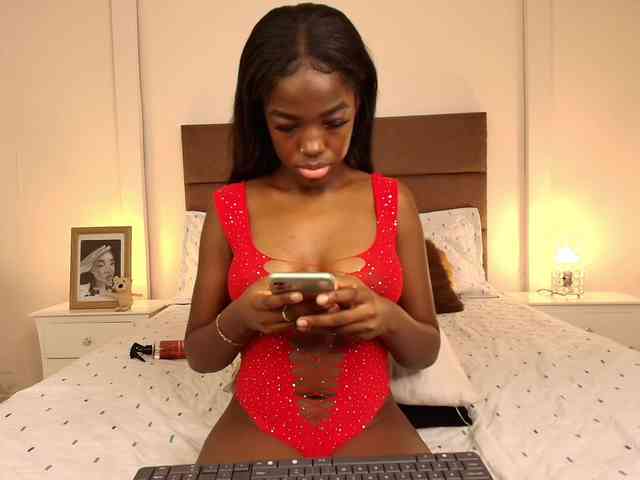 NatashaaTaylor webcam