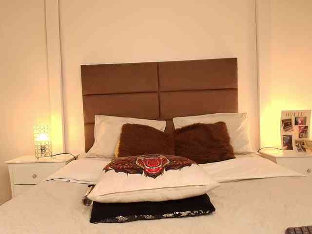 NatashaaTaylor webcam