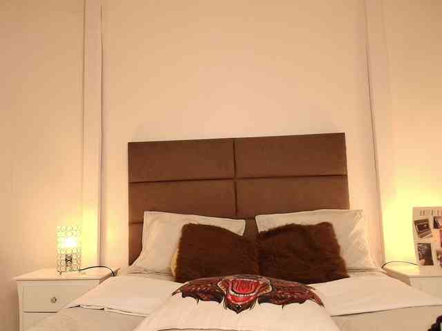 NatashaaTaylor webcam