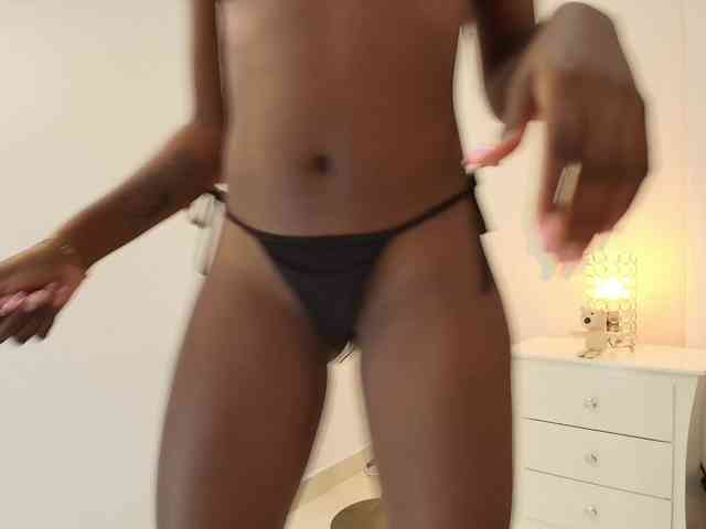 NatashaaTaylor webcam