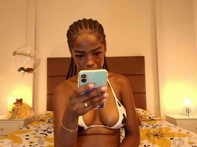 NatashaaTaylor NatashaaTaylor