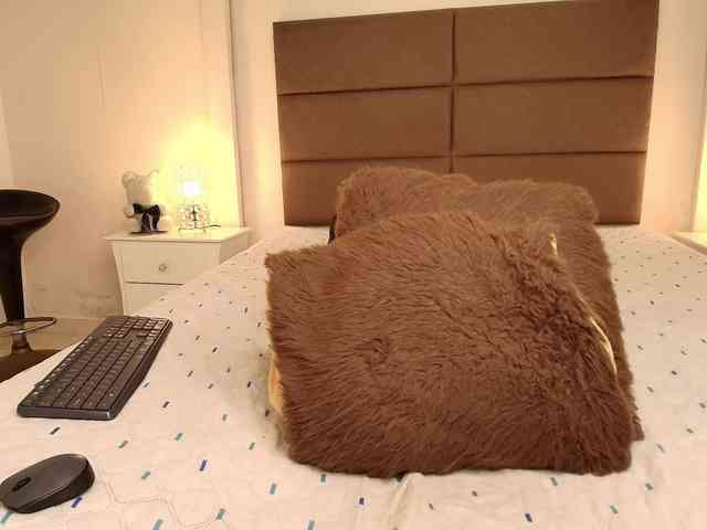 NatashaaTaylor webcam