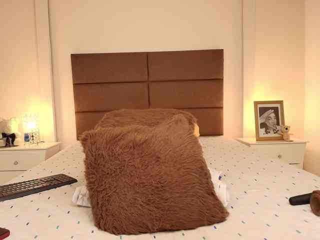 NatashaaTaylor webcam