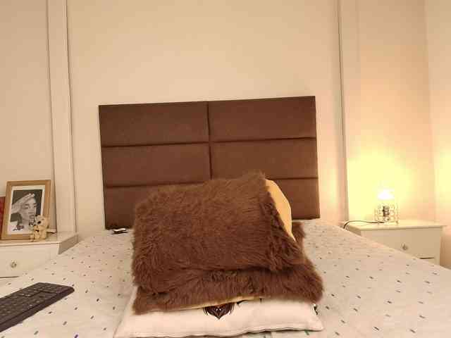 NatashaaTaylor webcam