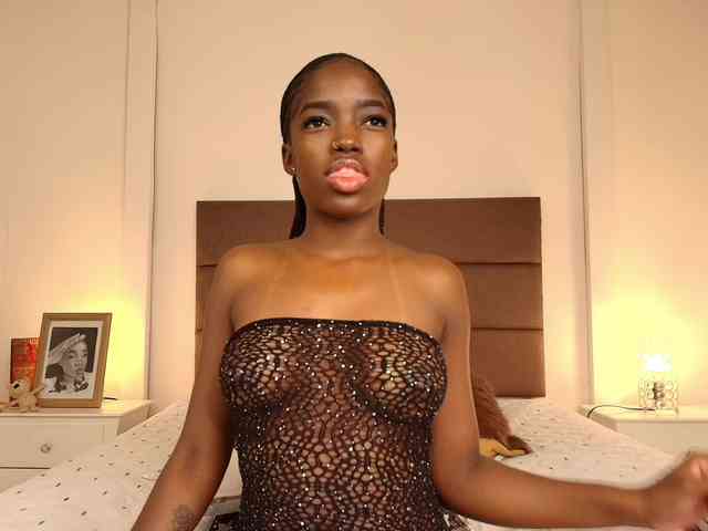 NatashaaTaylor webcam