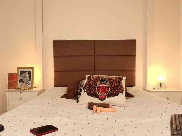 NatashaaTaylor webcam