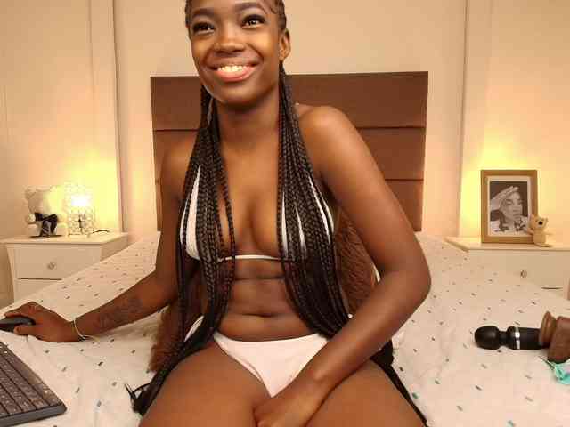 NatashaaTaylor webcam