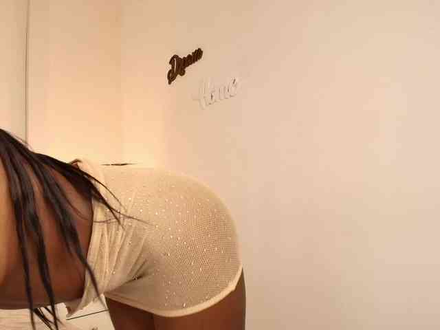 NatashaaTaylor webcam