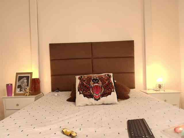 NatashaaTaylor webcam